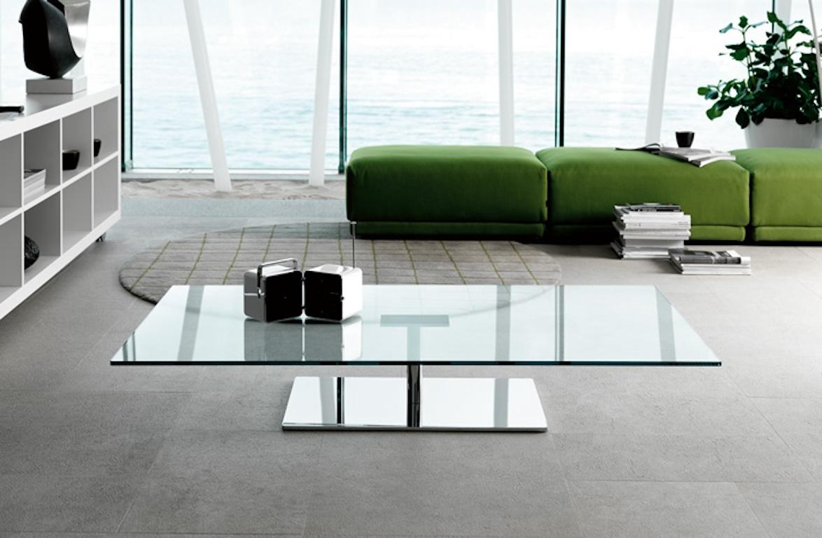 https://a.1stdibscdn.com/farniente-glass-coffee-table-by-giovanni-tommaso-garattoni-made-in-italy-for-sale-picture-7/f_49571/f_184879621714099855050/tonelli_tavoli_bassi_farniente_basso_3_master.jpg
