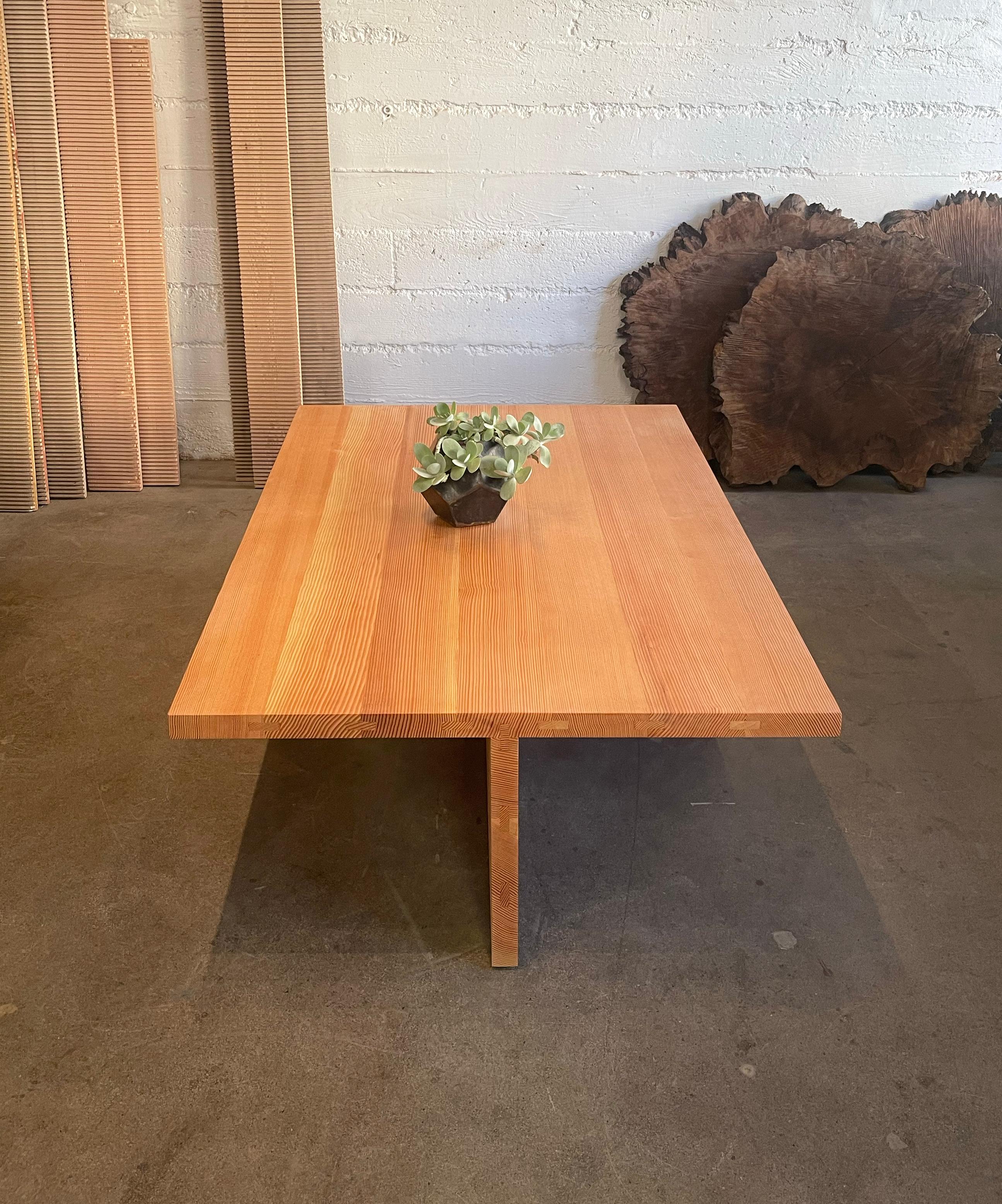 https://a.1stdibscdn.com/foundation-coffee-table-modern-solid-fir-fully-customizable-for-sale-picture-4/f_54722/f_442332521743017983793/top_master.jpg