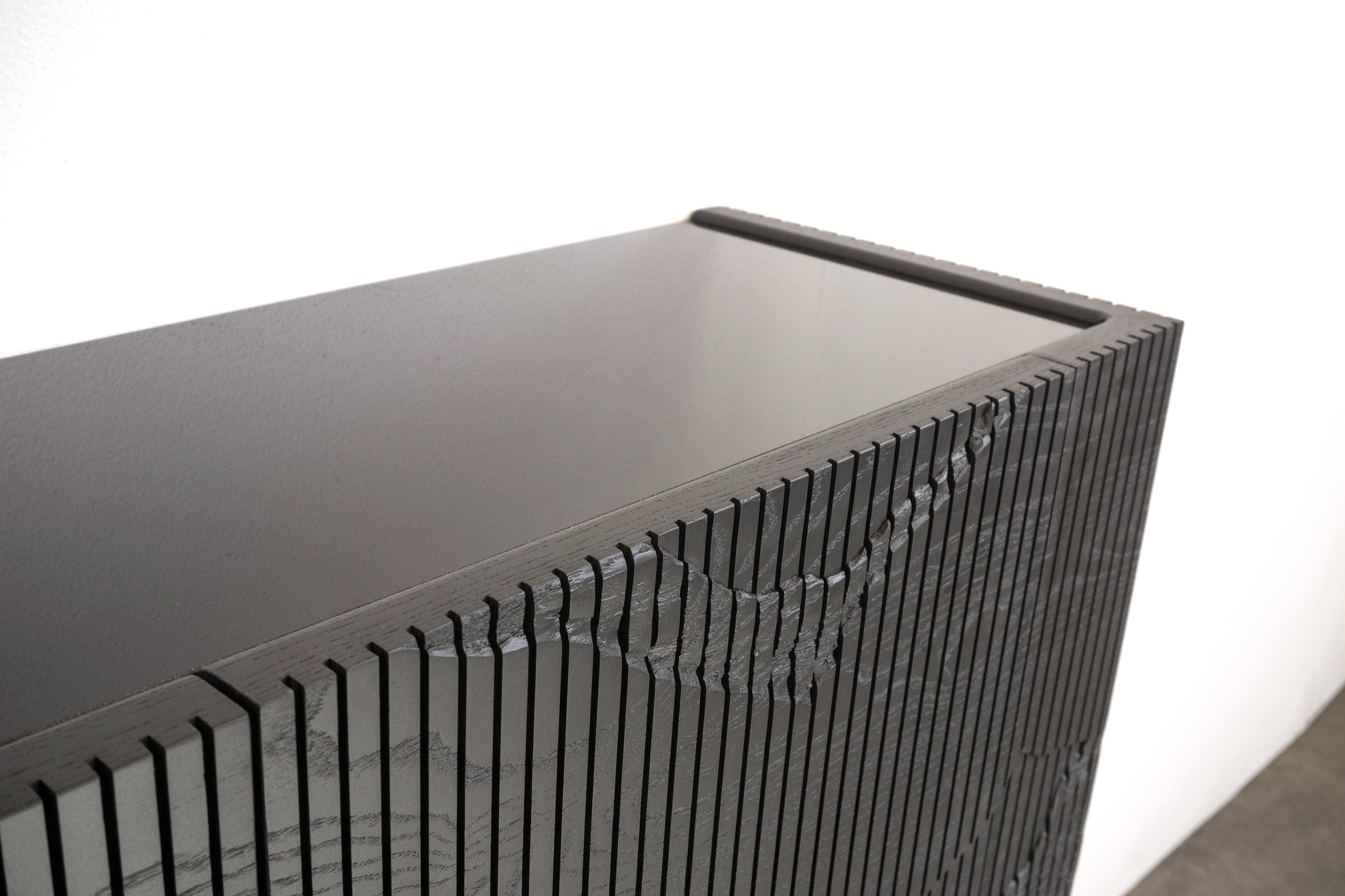 https://a.1stdibscdn.com/ledge-floating-console-in-black-by-simon-johns-60-for-sale-picture-8/f_26473/f_163875821570473260888/topdetail_WEB_master.jpg