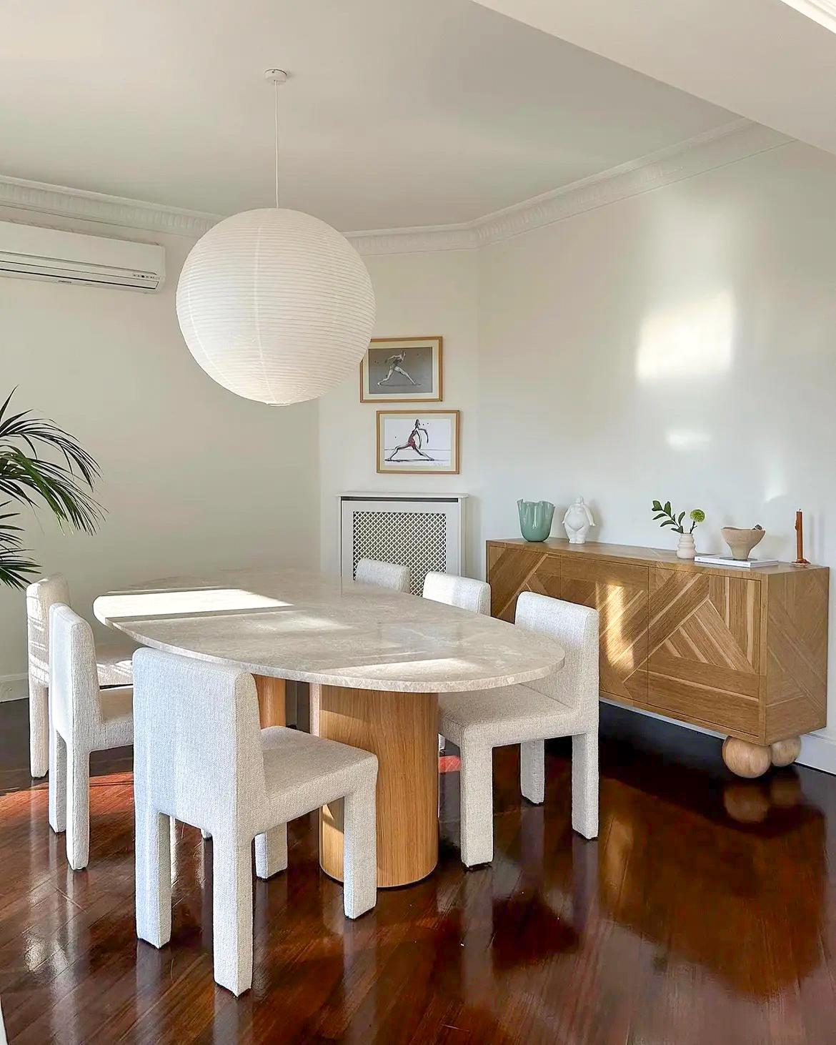 https://a.1stdibscdn.com/bohemian-travertine-dining-table-with-wooden-legs-boho-style-living-room-table-for-sale-picture-4/f_91932/f_430810221736415415871/travertine_coffee_table_center_table_2_master.jpg