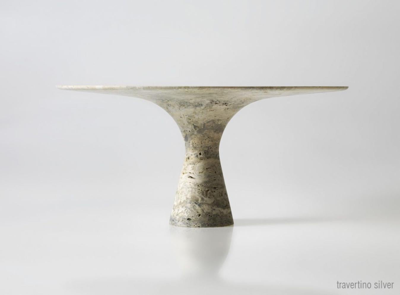 https://a.1stdibscdn.com/grey-saint-laurent-refined-contemporary-marble-oval-low-table-130-27-for-sale-picture-5/f_12192/f_319956521672429325404/travertino_silver_3_1348x995_master.jpg