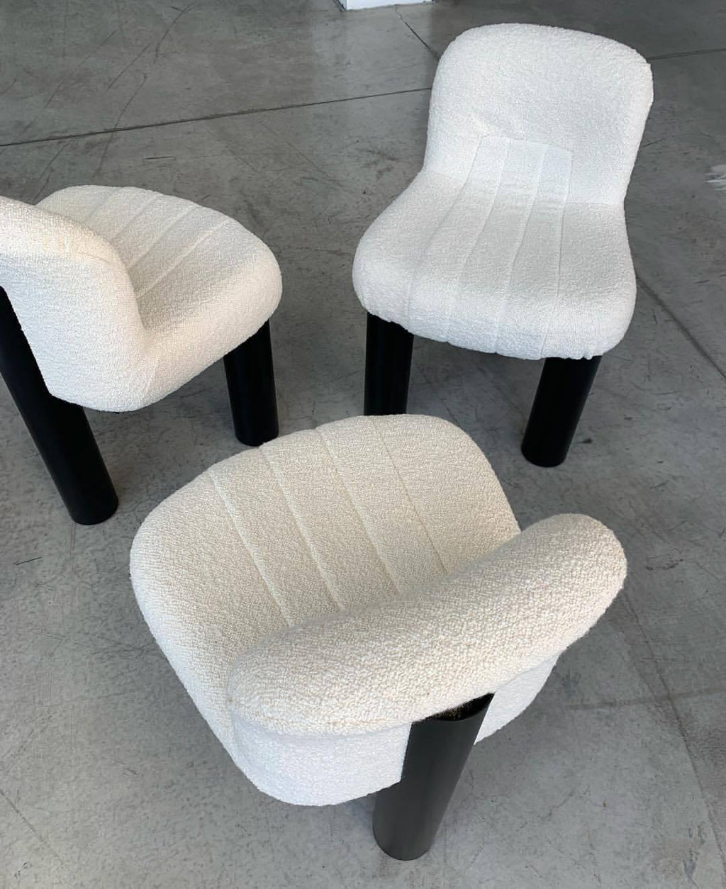 https://a.1stdibscdn.com/arflex-botolo-chair-in-heidi-fabric-by-cini-boeri-for-sale-picture-7/f_16392/1604901595791/tumblr_plwl4nOLVb1sk8sjwo1_1280_master.jpg