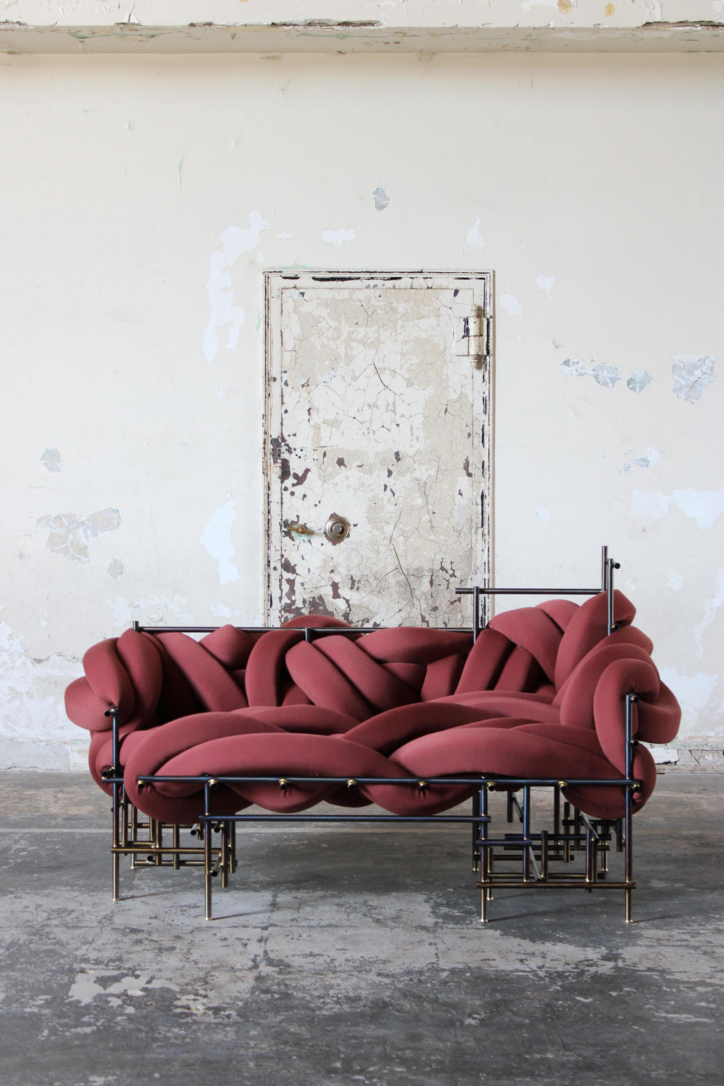 https://a.1stdibscdn.com/lawless-sofa-by-evan-fay-for-sale-picture-4/f_12192/f_347759421777044840929/unnamed_1__master.jpg