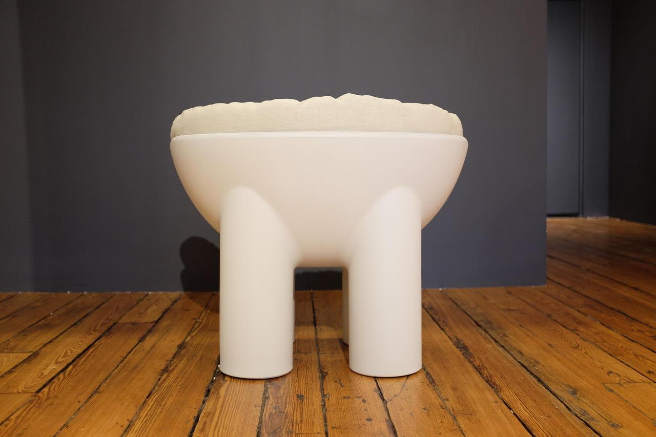 https://a.1stdibscdn.com/roly-poly-polyethylene-armchair-with-cushions-1stdibs-gallery-showroom-sample-for-sale-picture-6/16715061/f_175608011579100983445/unnamed_5__master.jpg