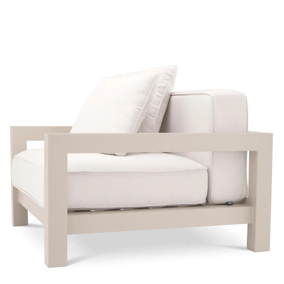 https://a.1stdibscdn.com/pair-of-outdoor-chairs-sand-finish-sunbrella-canvas-aluminum-frame-for-sale-picture-5/f_15302/f_460653021753810528027/unnamed_master.jpg