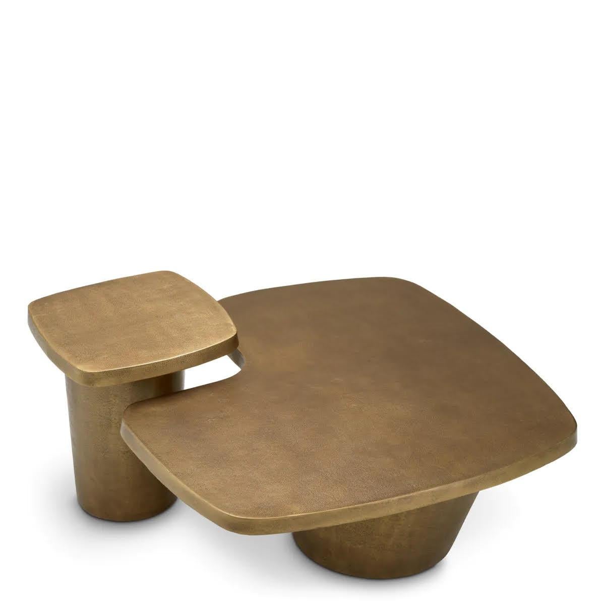 https://a.1stdibscdn.com/set-of-2-coffee-tables-vintage-brass-finish-timeless-character-for-sale-picture-4/f_15302/f_460333821753589675831/unnamed_master.jpg