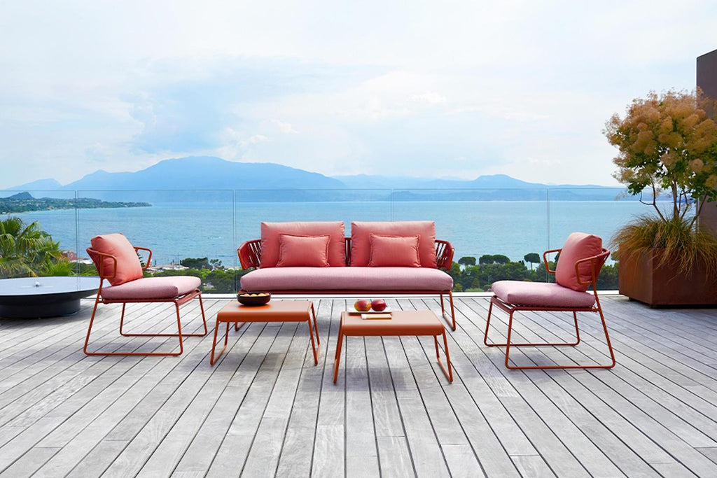 https://a.1stdibscdn.com/modern-outdoor-or-indoor-metal-and-cord-sofa-21-century-for-sale-picture-9/f_15302/f_386425121709225574836/unnamed_master.jpg