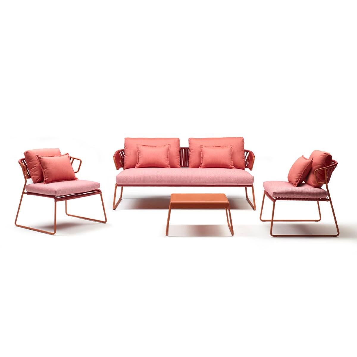 https://a.1stdibscdn.com/modern-outdoor-or-indoor-metal-and-cord-sofa-21-century-for-sale-picture-7/f_15302/f_386425121709225561783/unnamed_master.jpg