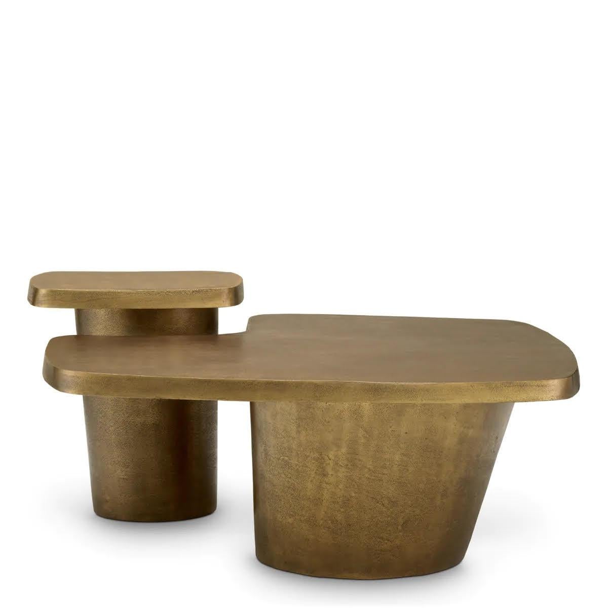 https://a.1stdibscdn.com/set-of-2-coffee-tables-vintage-brass-finish-timeless-character-for-sale-picture-3/f_15302/f_460333821753589665778/unnamed_master.jpg