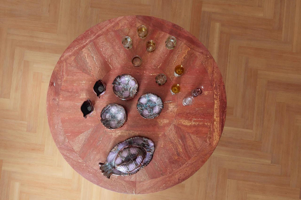 https://a.1stdibscdn.com/octopus-round-dining-table-with-travertine-top-designed-by-laura-gonzalez-for-sale-picture-6/f_53112/f_229494221616004433829/unnamed_uheuh_master.jpg