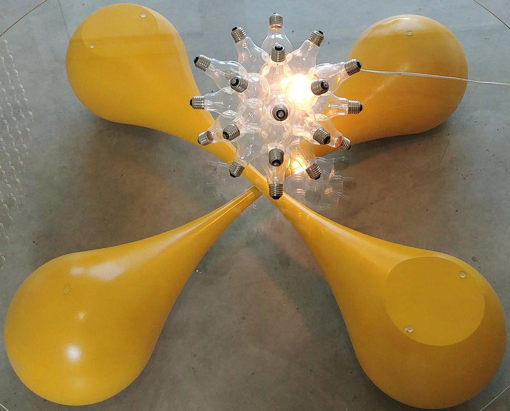 https://a.1stdibscdn.com/untouchables-sculptural-streamline-shaped-coffee-table-for-sale-picture-4/f_60952/f_275144621645707820927/untouchables_20_d_master.jpg