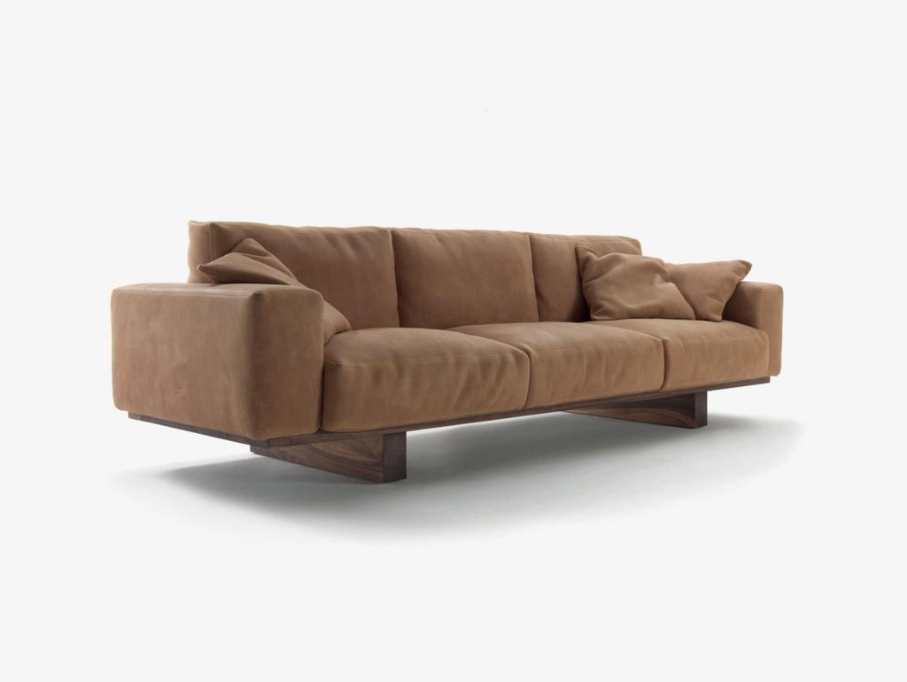 https://a.1stdibscdn.com/leather-sofa-with-walnut-frame-riva-1920-utah-sofa-for-sale-picture-3/f_105752/f_489486221771879981643/utah_sofa1743497474_master.jpeg