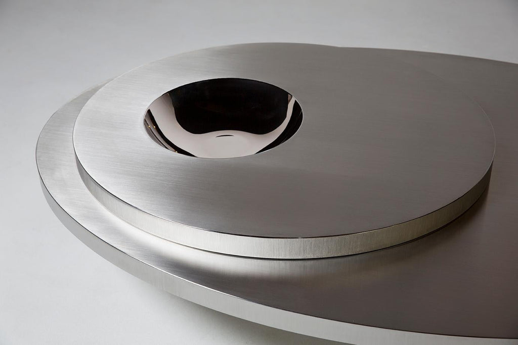 https://a.1stdibscdn.com/contemporary-futuristic-center-table-in-stainless-steel-for-sale-picture-2/f_39861/f_118309731535038303580/vasconcellosbarreto_stills_152_Recovered_master.jpg