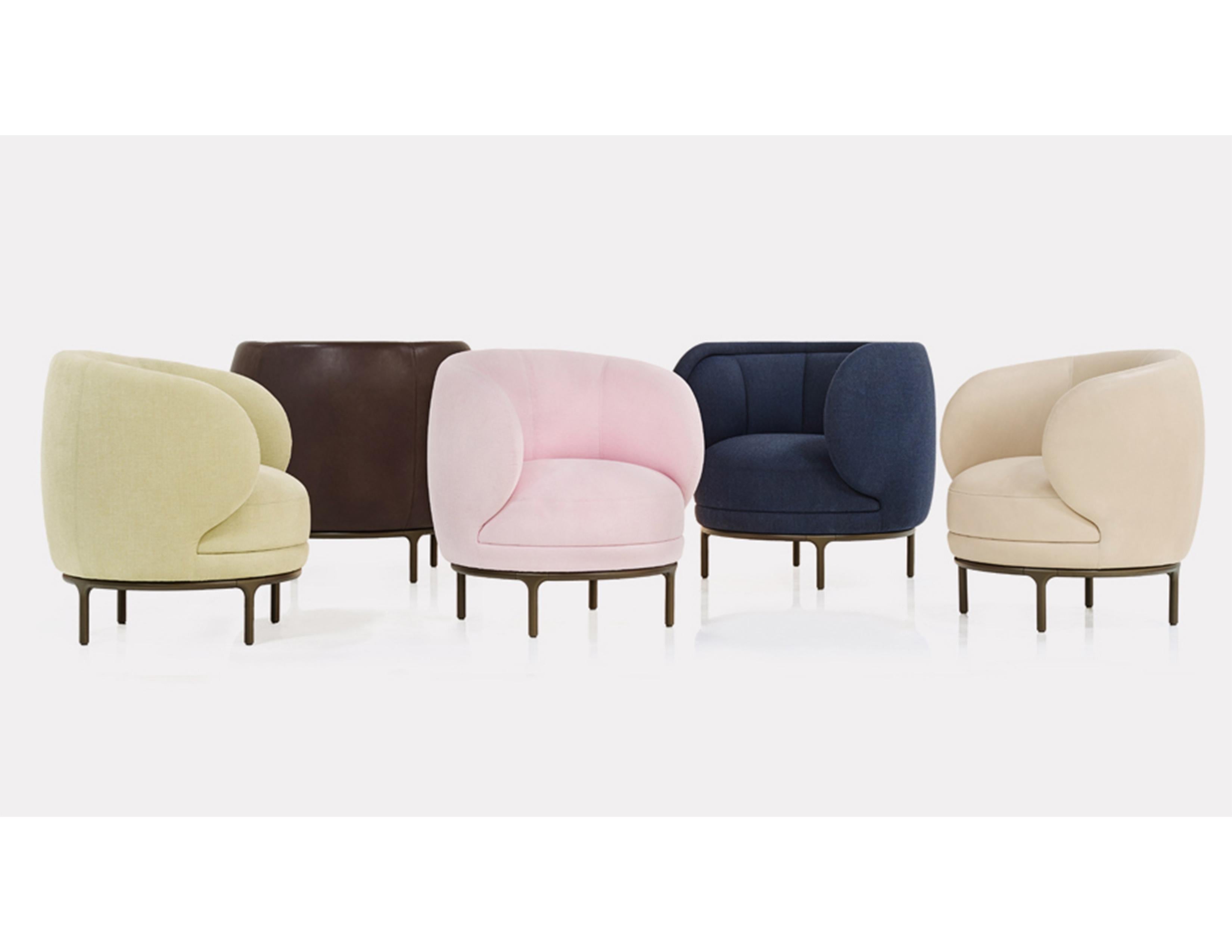 https://a.1stdibscdn.com/wittmann-vuelta-velvet-sofa-designed-by-jaime-hayon-for-sale-picture-11/f_44652/f_223612621612209852250/vuelta_80_72_master.jpg