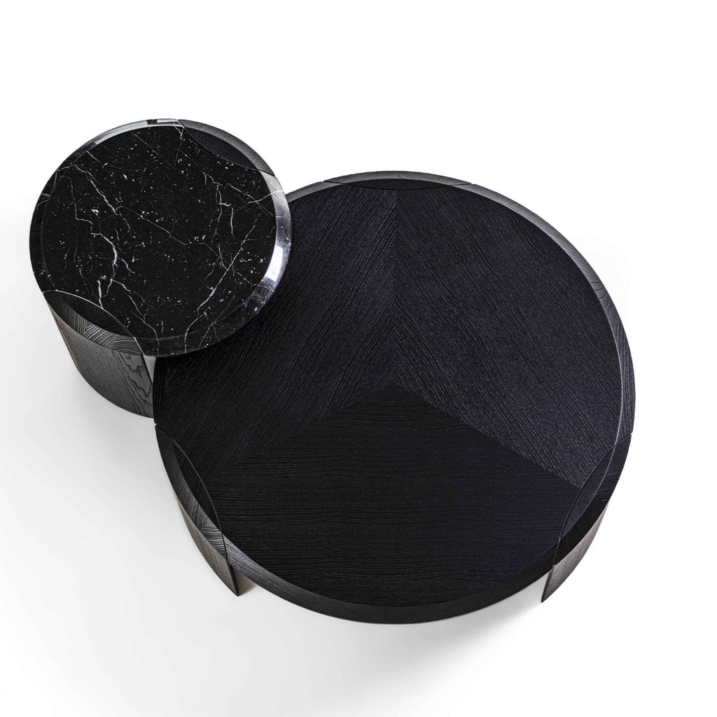 https://a.1stdibscdn.com/bellagio-black-coffee-table-for-sale-picture-2/f_17062/f_363789221695981735491/vv4bq0tnpo5n8qactfwng21urjbe_master.jpg
