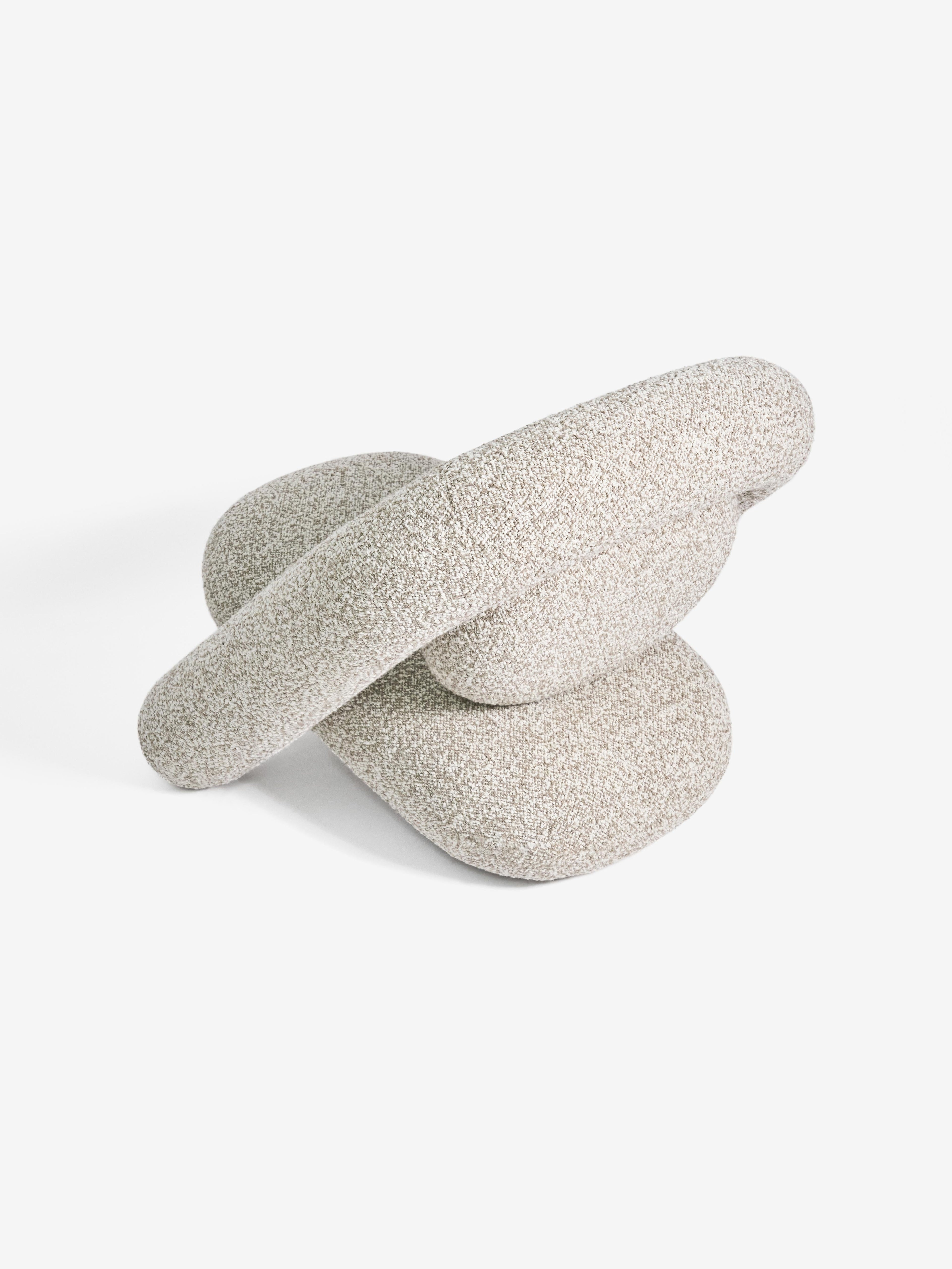https://a.1stdibscdn.com/armchair-bun-for-sale-picture-3/f_63402/f_406890721721323173058/w_Bun_3_master.jpg