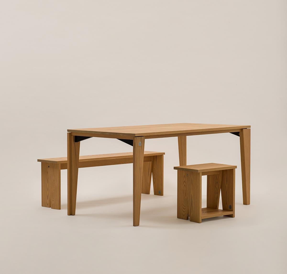https://a.1stdibscdn.com/kita-living-wa-table-for-sale-picture-3/f_89002/f_385746521708941739962/wa_family_first_dibs_master.jpg