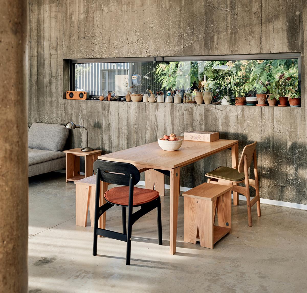 https://a.1stdibscdn.com/kita-living-wa-table-for-sale-picture-2/f_89002/f_385746521708941752427/wa_table_2_master.jpg
