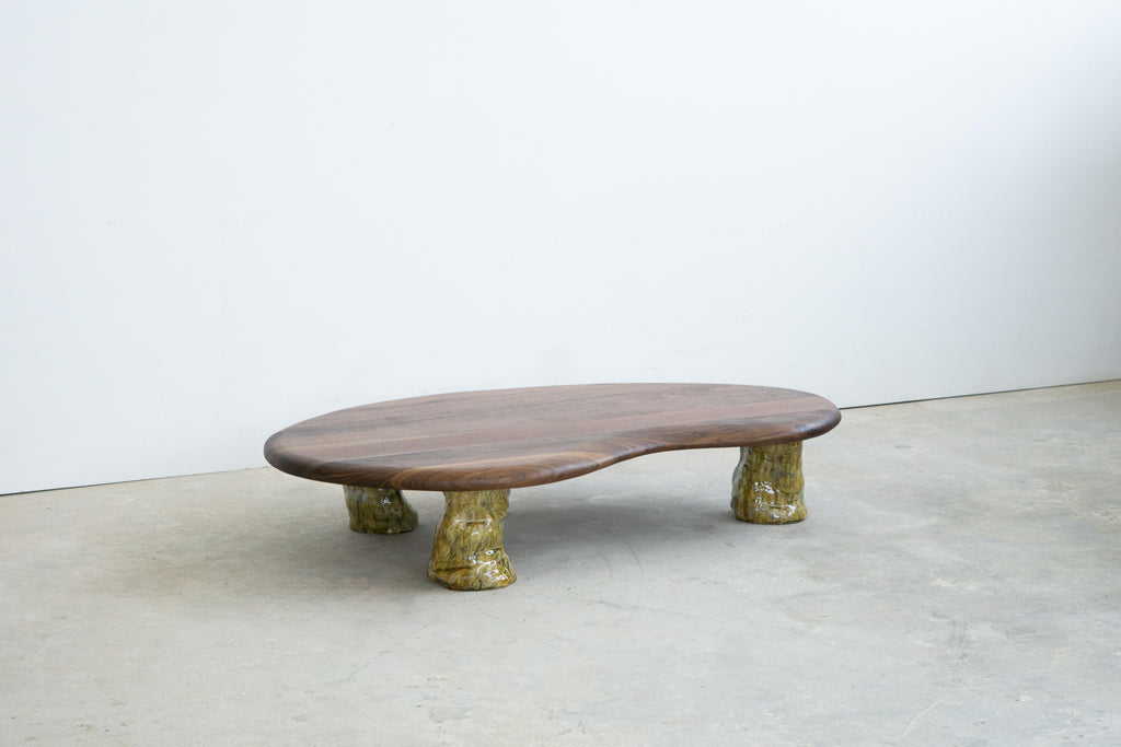 https://a.1stdibscdn.com/sculptural-coffee-table-walnut-glazed-ceramic-for-sale-picture-5/f_90922/f_485403021769543319017/walnut_ceramic_coffee_table_knysch_04_master.jpg