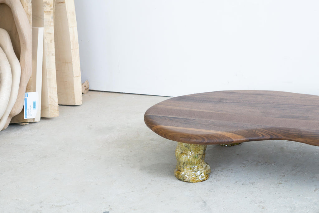 https://a.1stdibscdn.com/sculptural-coffee-table-walnut-glazed-ceramic-for-sale-picture-7/f_90922/f_485403021769543319016/walnut_ceramic_coffee_table_knysch_05_master.jpg