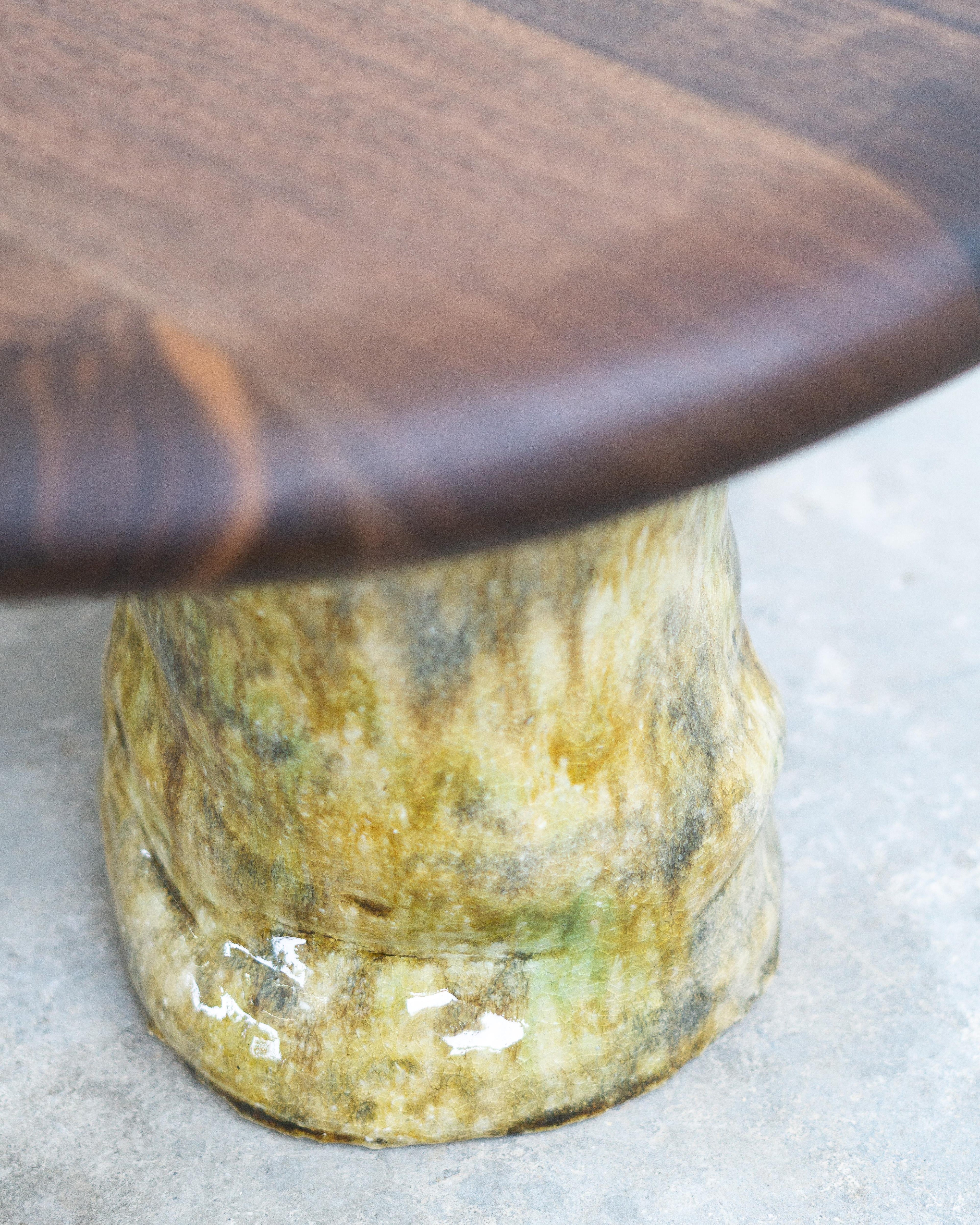 https://a.1stdibscdn.com/sculptural-coffee-table-walnut-glazed-ceramic-for-sale-picture-2/f_90922/f_485403021769543324949/walnut_ceramic_coffee_table_knysch_11_master.jpg
