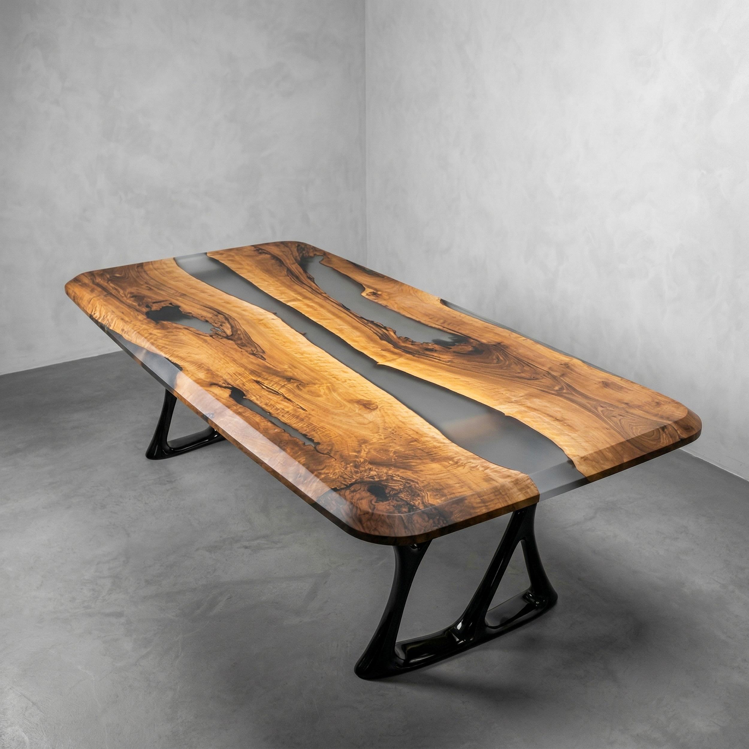 https://a.1stdibscdn.com/swiss-edge-walnut-smoky-epoxy-river-dining-table-custom-made-table-for-sale-picture-5/f_91932/f_495727721775639418396/walnut_wood_epoxy_table_3_master.jpg