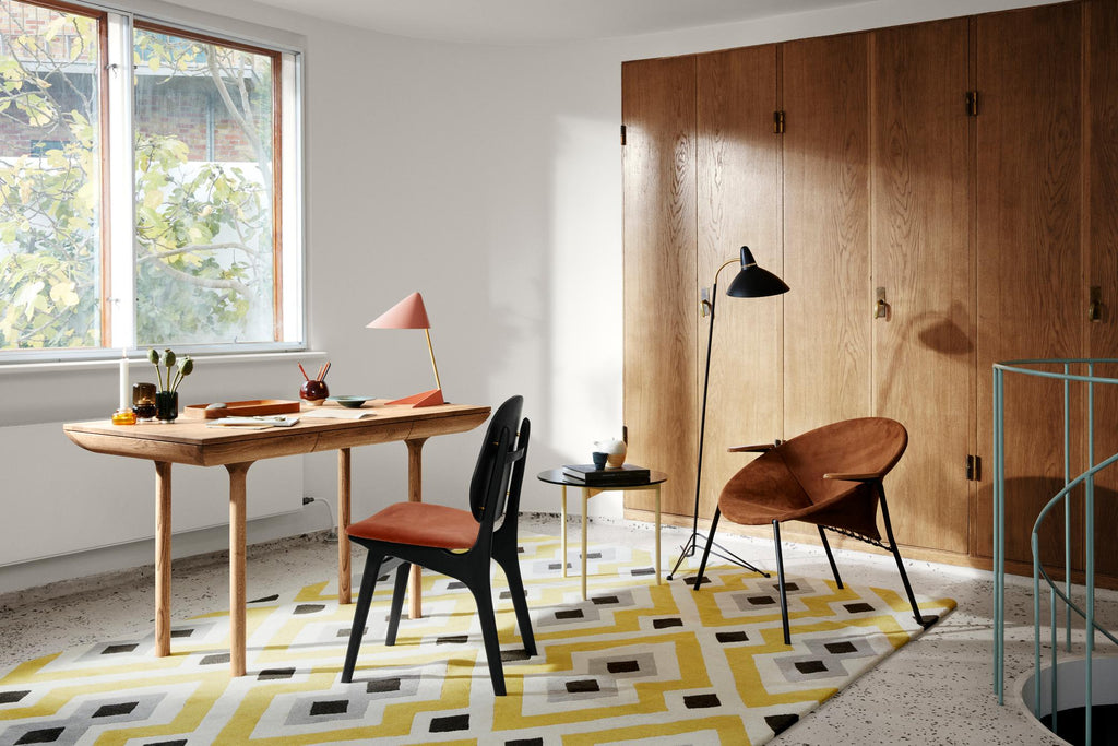 https://a.1stdibscdn.com/noble-chair-teak-oiled-oak-terracotta-by-warm-nordic-for-sale-picture-3/f_12192/f_344004521684772585952/warmnordic_runa_noble_ambience_balloon_lightsome_fromabove_master.jpg