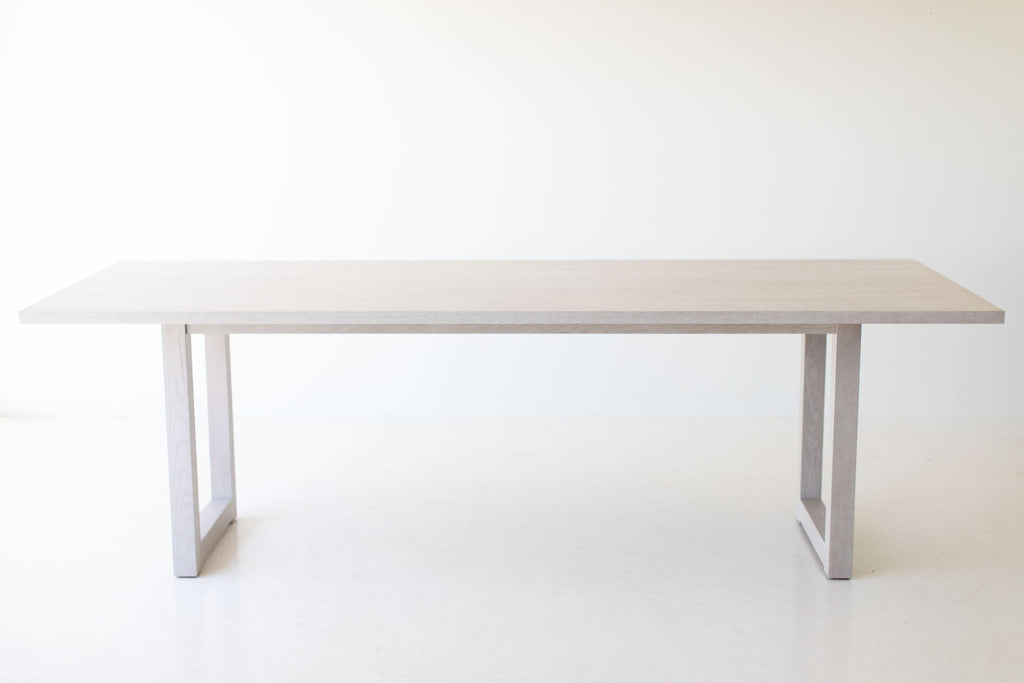 https://a.1stdibscdn.com/whitewash-dining-table-for-sale-picture-8/f_9720/1565813443451/whitewash_dining_table_08_master.jpg