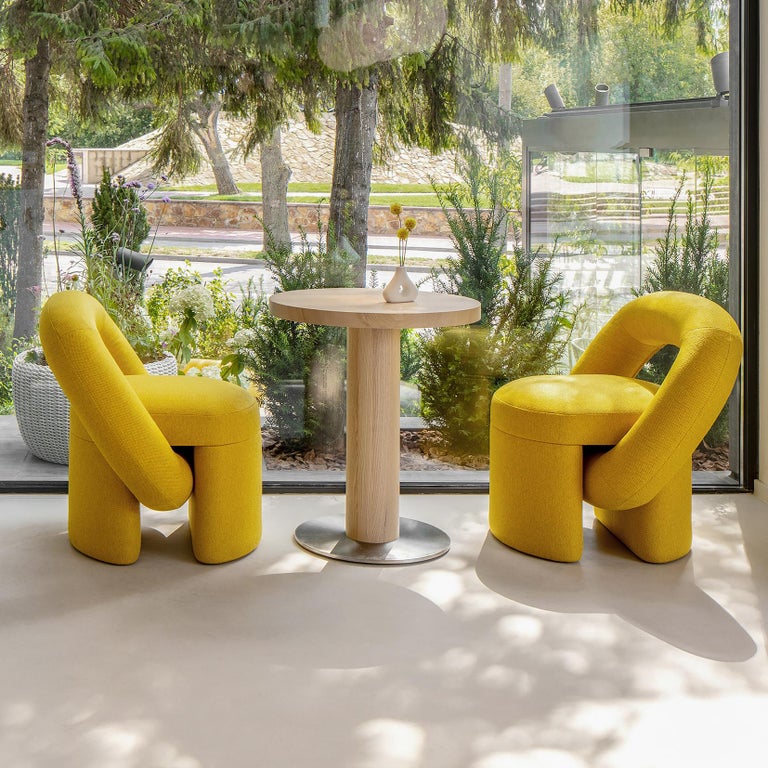 https://a.1stdibscdn.com/armchair-play-in-boucle-award-winning-design-for-modern-interiors-for-sale-picture-13/f_63402/f_350144721736549594859/woo_1stdibs_Play_9_master.jpg?width=768