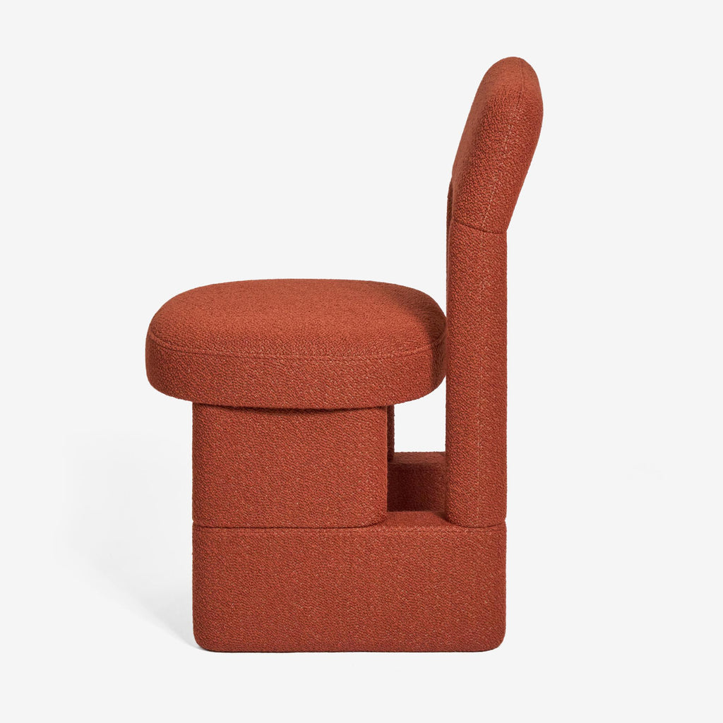 https://a.1stdibscdn.com/dining-chair-urban-by-woo-for-sale-picture-6/f_63402/f_430867521736543964340/woo_1stdibs_Urban_1_master.jpg