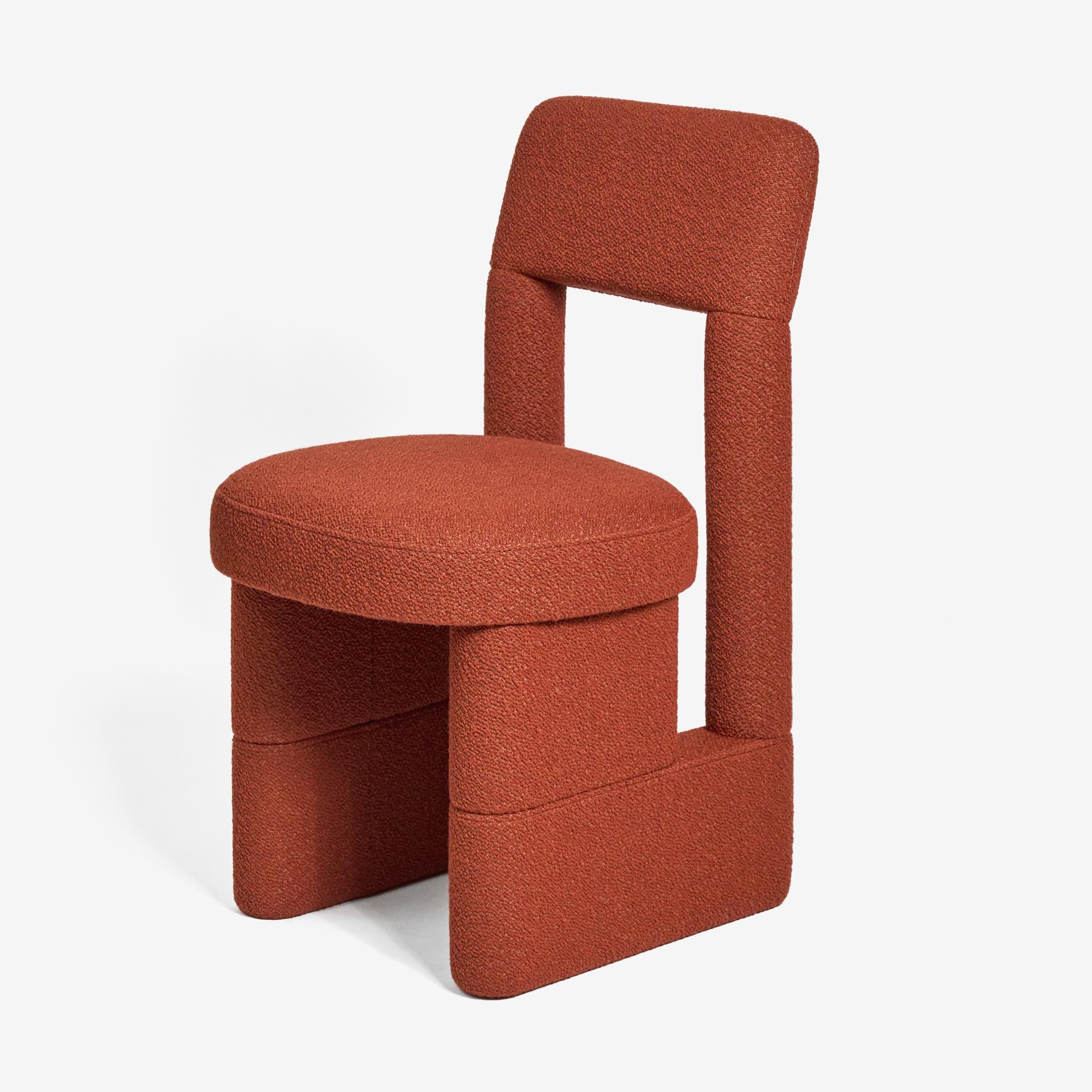 https://a.1stdibscdn.com/dining-chair-urban-by-woo-for-sale-picture-4/f_63402/f_430863221736544288361/woo_1stdibs_Urban_2_master.jpg