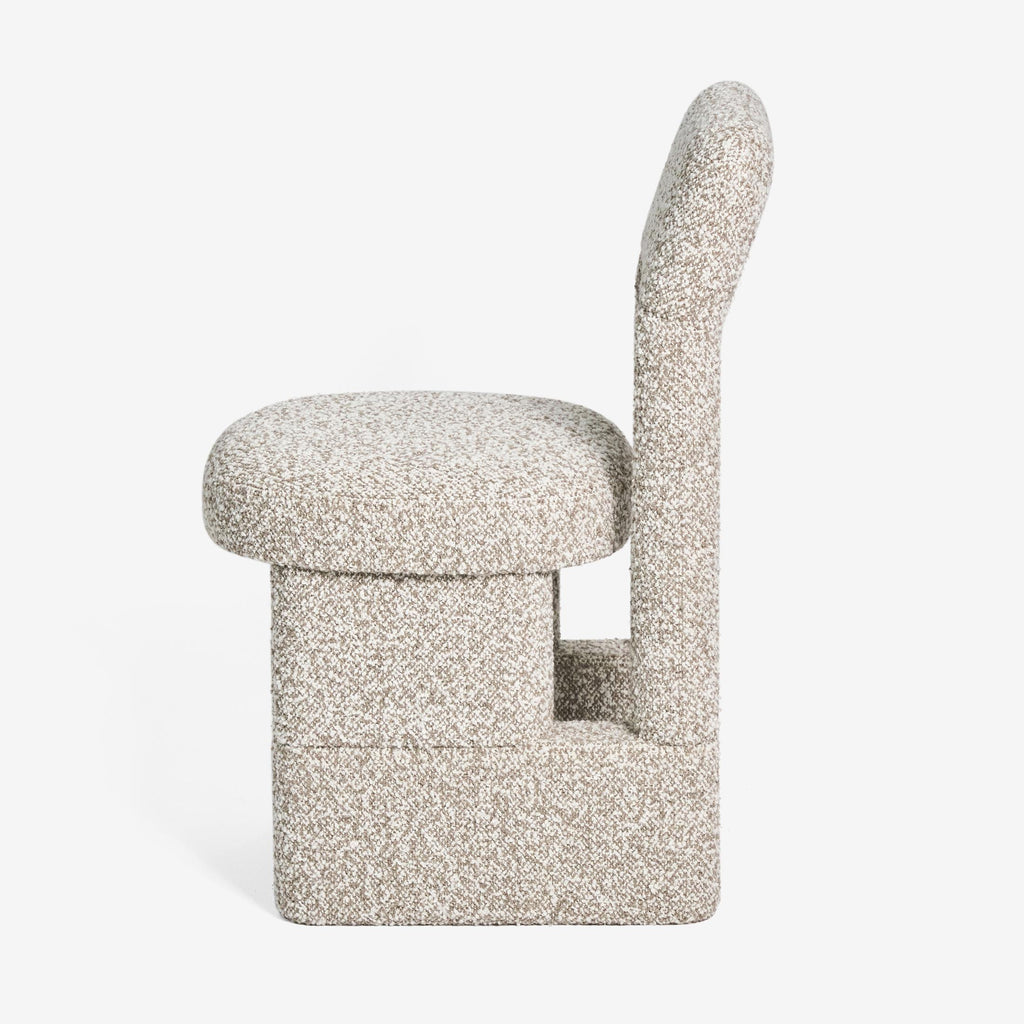 https://a.1stdibscdn.com/dining-chair-urban-by-woo-for-sale-picture-9/f_63402/f_430867521736543964592/woo_1stdibs_Urban_3_master.jpg