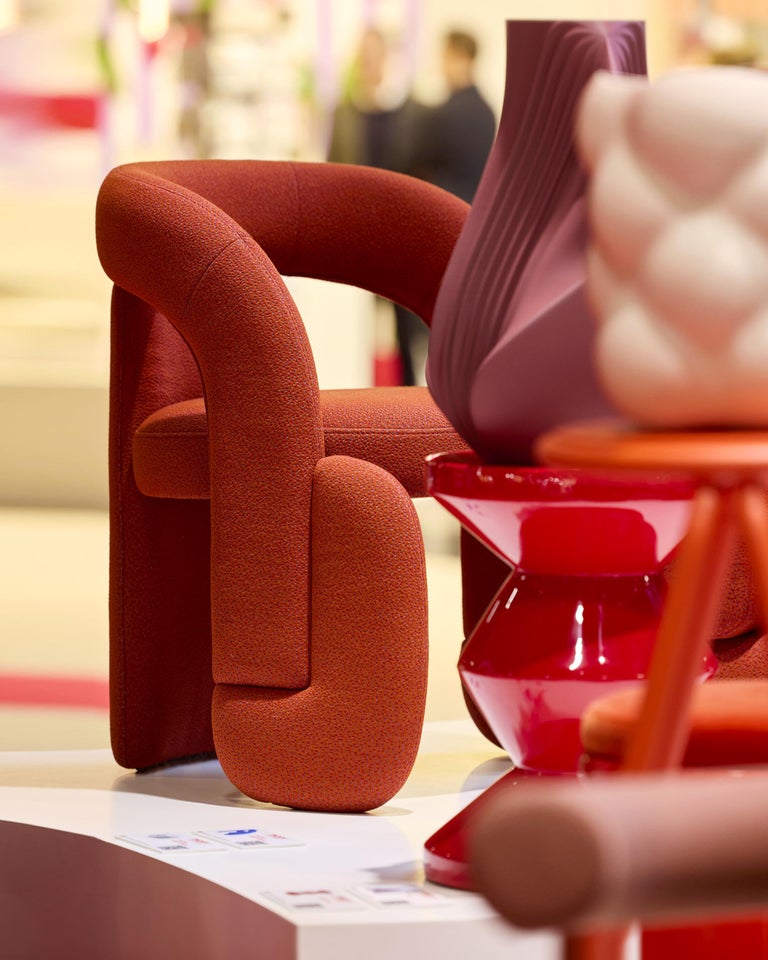 https://a.1stdibscdn.com/dining-chair-nai-by-woo-sculptural-seating-for-design-forward-interiors-for-sale-picture-2/f_63402/f_451488821772190907313/woo_MandO_2026_Jan_trandzone_post_1_master.jpg?width=768