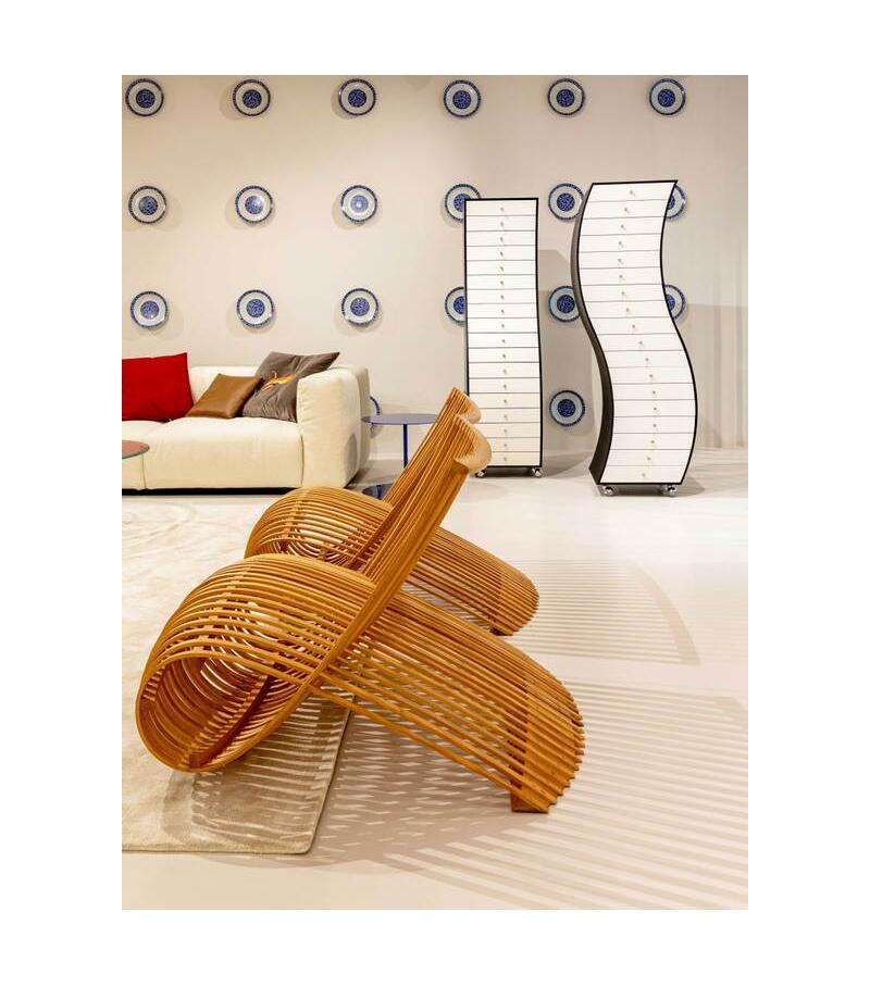 https://a.1stdibscdn.com/wooden-chair-in-beech-wood-planks-by-marc-newson-for-cappellini-for-sale-picture-11/f_16392/f_491486821773083345680/wooden_chair_cappellini_1__master.jpg