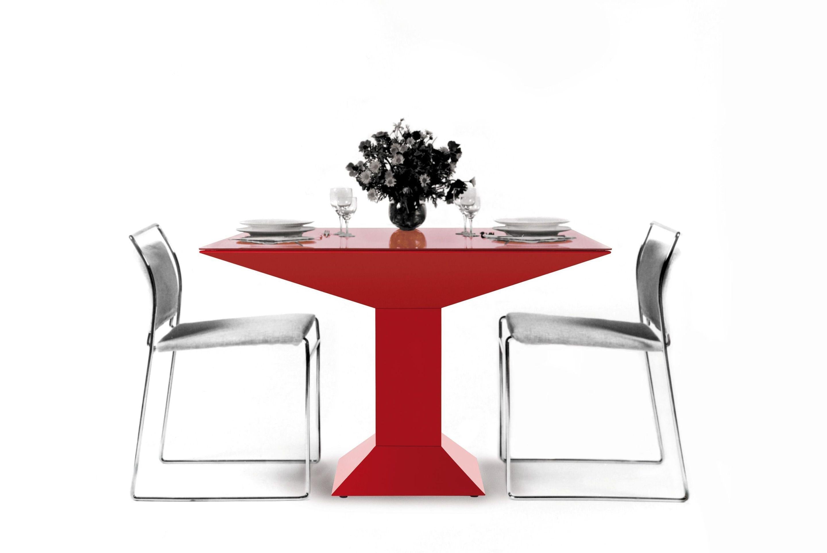 https://a.1stdibscdn.com/red-mettsass-table-glass-finish-1972s-designed-by-ettore-sottsass-for-sale-picture-3/f_30483/f_338988021681985985034/xlarge_Mettsass_portada_ok_0c4647af55_master.jpg