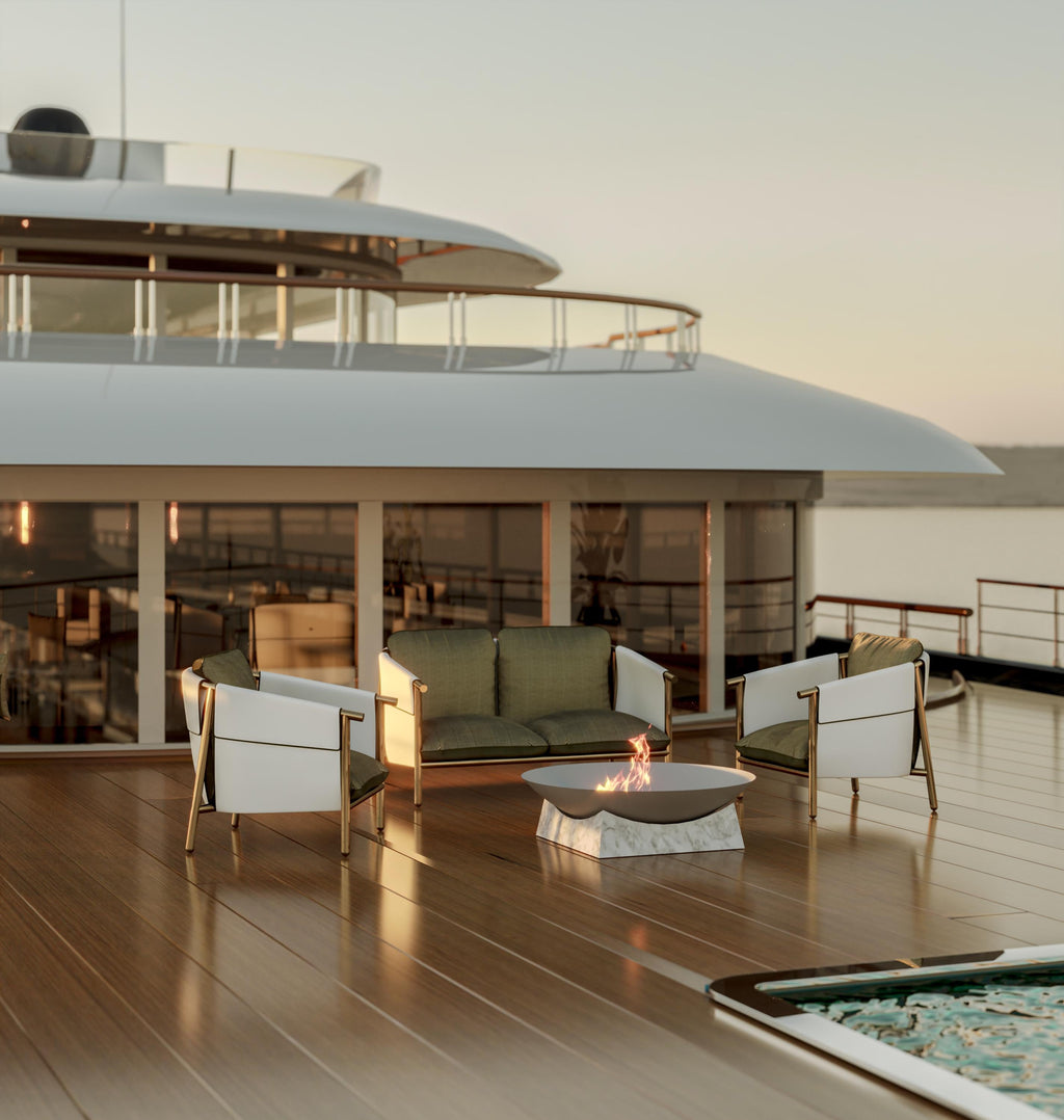 https://a.1stdibscdn.com/outdoor-sofa-with-leather-details-for-sale-picture-9/f_56702/f_417122021727875021951/yacht_camera_64_master.jpg