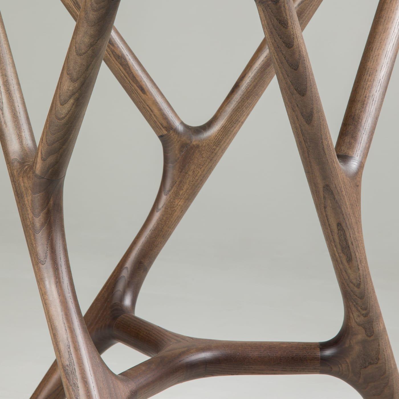 https://a.1stdibscdn.com/joyce-wood-and-glass-round-table-for-sale-picture-4/f_17062/f_340288321682681858567/ydnydyhor12um2fgt9rfyrgg4iyx_master.jpg