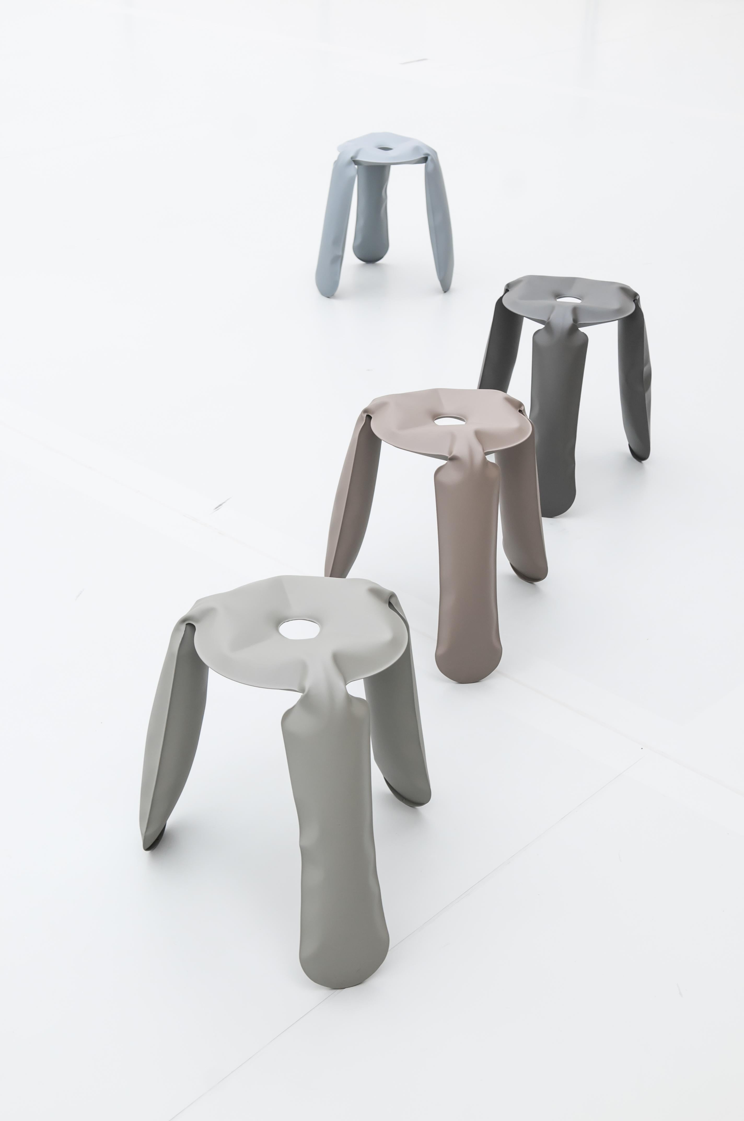 https://a.1stdibscdn.com/mini-plopp-stailess-steel-stool-by-zieta-for-sale-picture-6/f_12192/f_266915021640636717159/zieta_plopp_zieta_collcetion_6_master.jpg