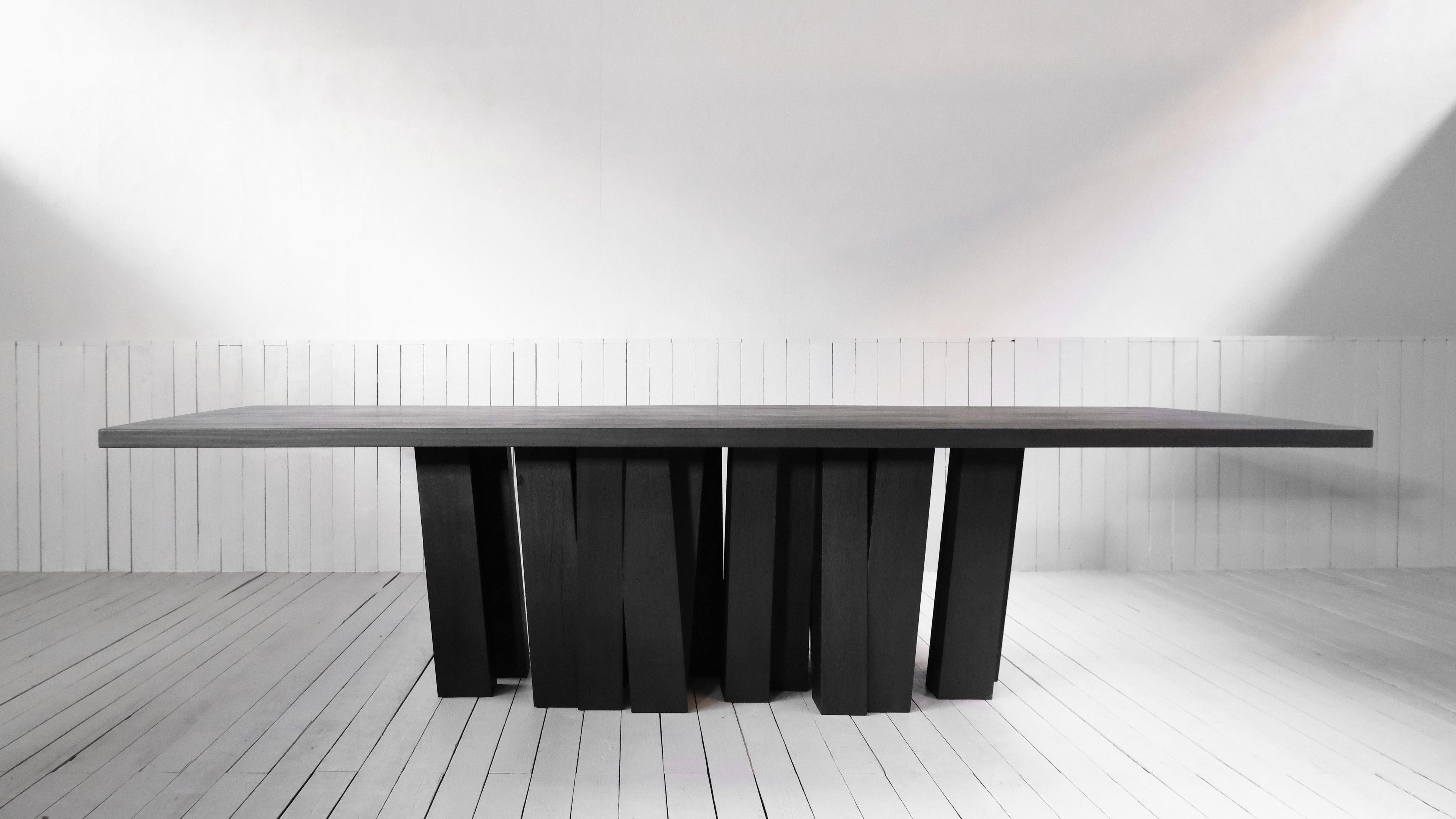 https://a.1stdibscdn.com/zoumey-large-base-table-by-arno-declercq-for-sale-picture-6/f_12192/f_361763921694799916128/zoumey_table_edit__master.jpg